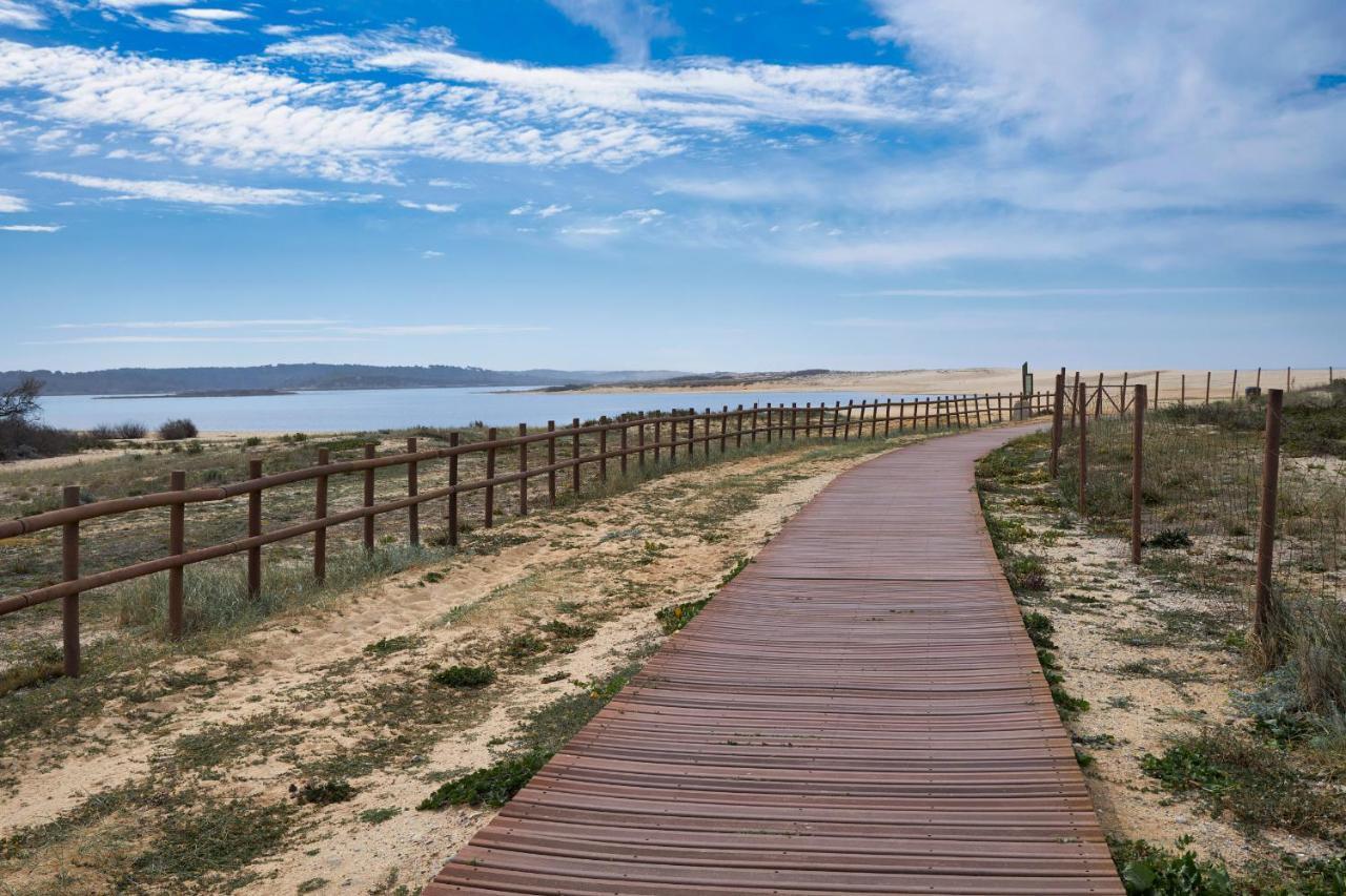 Apart@Costasantoandre Beach Santiago do Cacém Exteriör bild