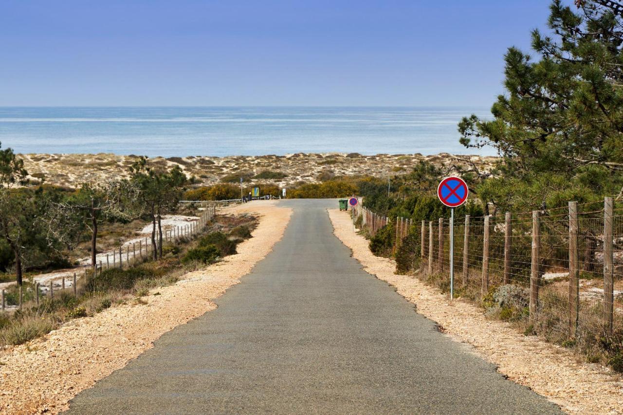 Apart@Costasantoandre Beach Santiago do Cacém Exteriör bild